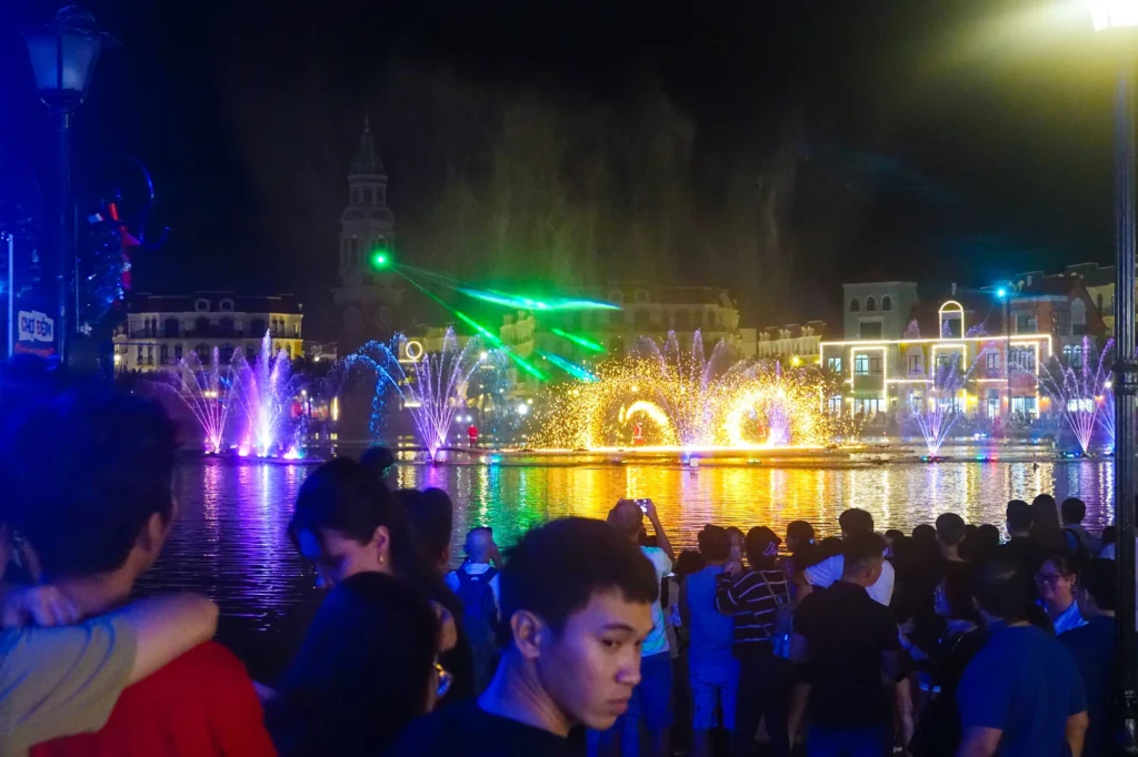 Khách quốc tế bùng nổ đến Phú Quốc chơi Tết