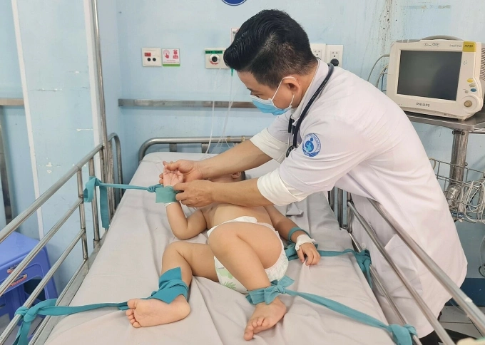 Bệnh tay chân miệng ở trẻ em