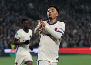 Antony tỏa sáng giúp Betis hạ Fiorentina 2/5