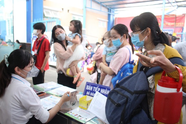 Y tế TP HCM có thể quá tải sau khi sáp nhập: Giải pháp cần thiết