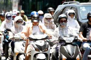 Cơn nắng vào buổi trưa ở Hà Nội