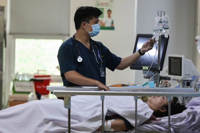 Cấp cứu trái tuyến vẫn được BHYT chi trả 100% mức hưởng