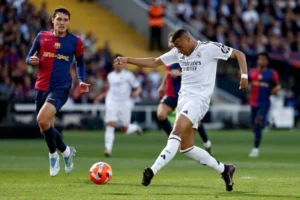 Không phải Yamal Mbappe chọn người quen Dembele