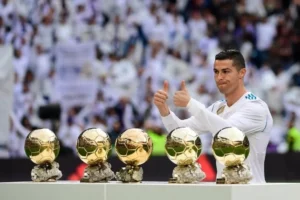 Real Madrid Khép Lại Kỷ Nguyên Vàng