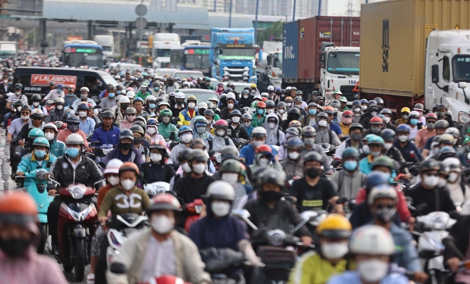 Hỗ trợ người dân và phát triển giao thông xanh