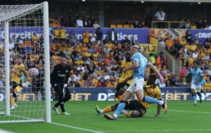 Man City khởi đầu hoàn hảo Haaland ghi dấu ấn