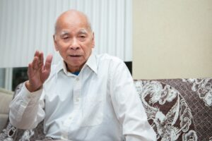 Hành trình tái khởi động