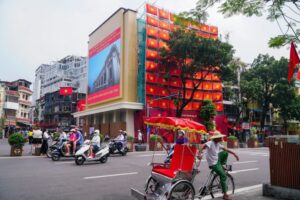 Hà Nội lên tiếng về màn hình LED