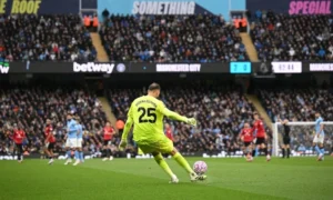 Donnarumma tin Pep nâng tầm kỹ năng