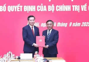 Bộ Chính trị công bố