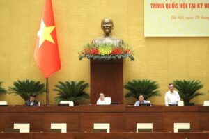 Đại biểu Quốc hội đề xuất giải pháp hóa giải mâu thuẫn trong tổ chức giao thông và cư trú