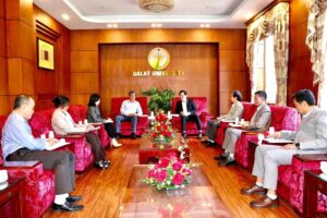 Phó Chủ tịch UBND tỉnh Lâm Đồng Nguyễn Minh thăm Trường Đại học Đà Lạt