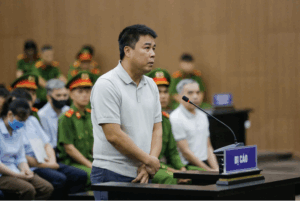 Bắt đầu xét xử