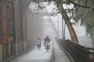 Nồm ẩm đổ bộ sớm