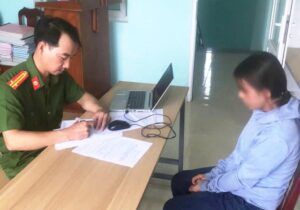 Bạo hành trẻ em