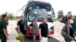 Hành trình thoát khỏi