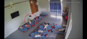 Bạo hành trẻ em